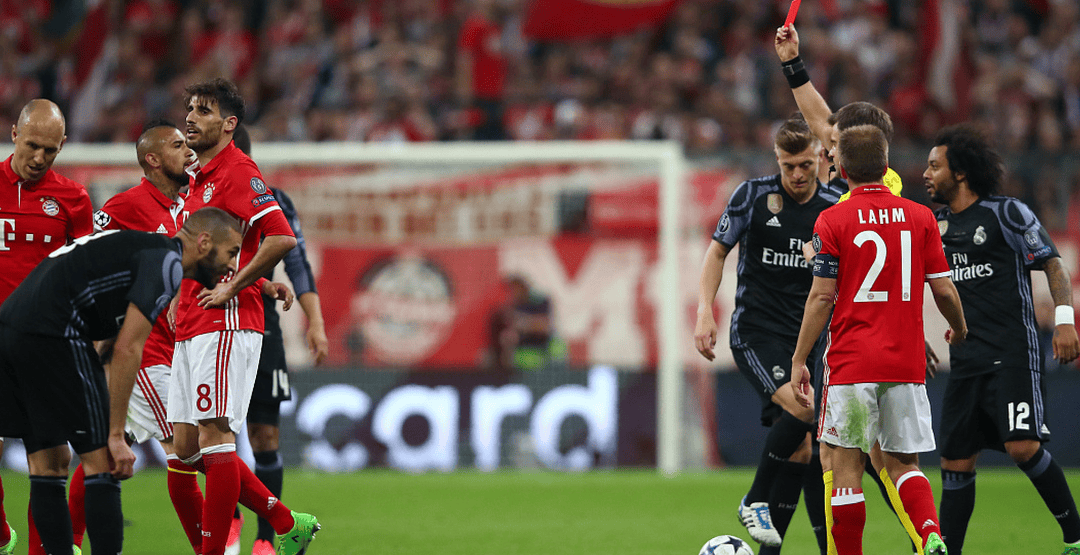 关于拜仁慕尼黑实现惊艳连胜，主帅赞扬士气的信息