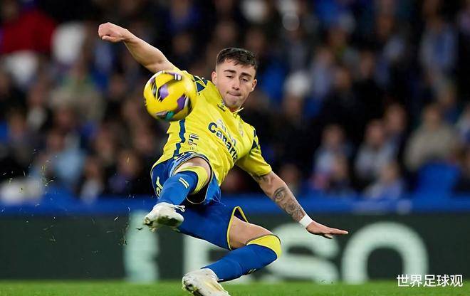 包含比利亚雷亚尔客场大胜,豪取三分的词条 包含比利亚雷亚尔客场大胜,豪取三分的词条