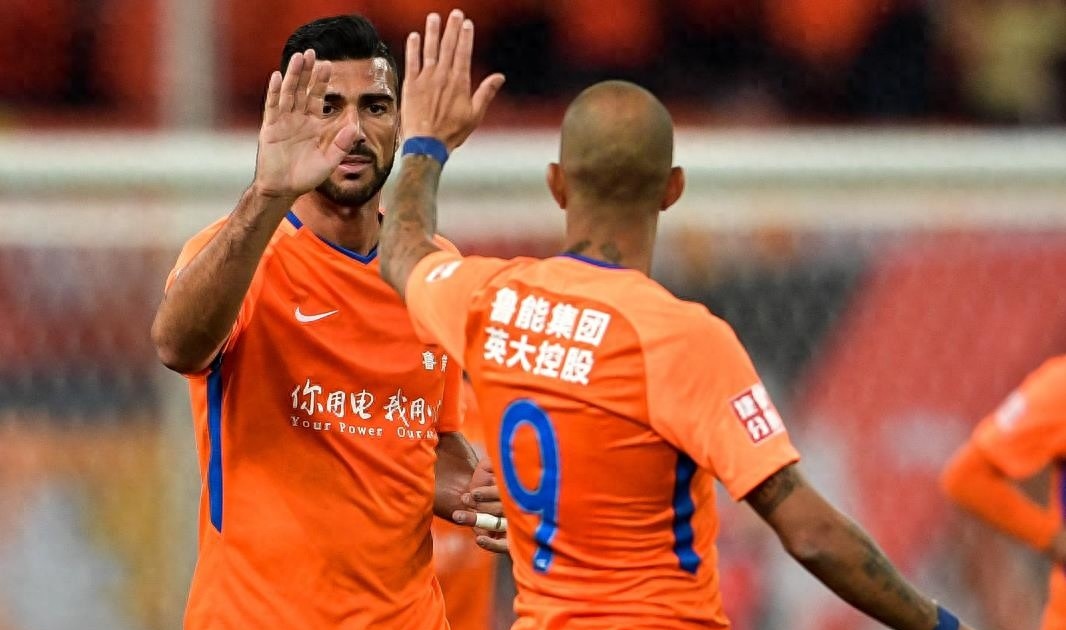 包含上港险胜鲁能,团结拼搏,抢得宝贵三分的词条 包含上港险胜鲁能,团结拼搏,抢得宝贵三分的词条