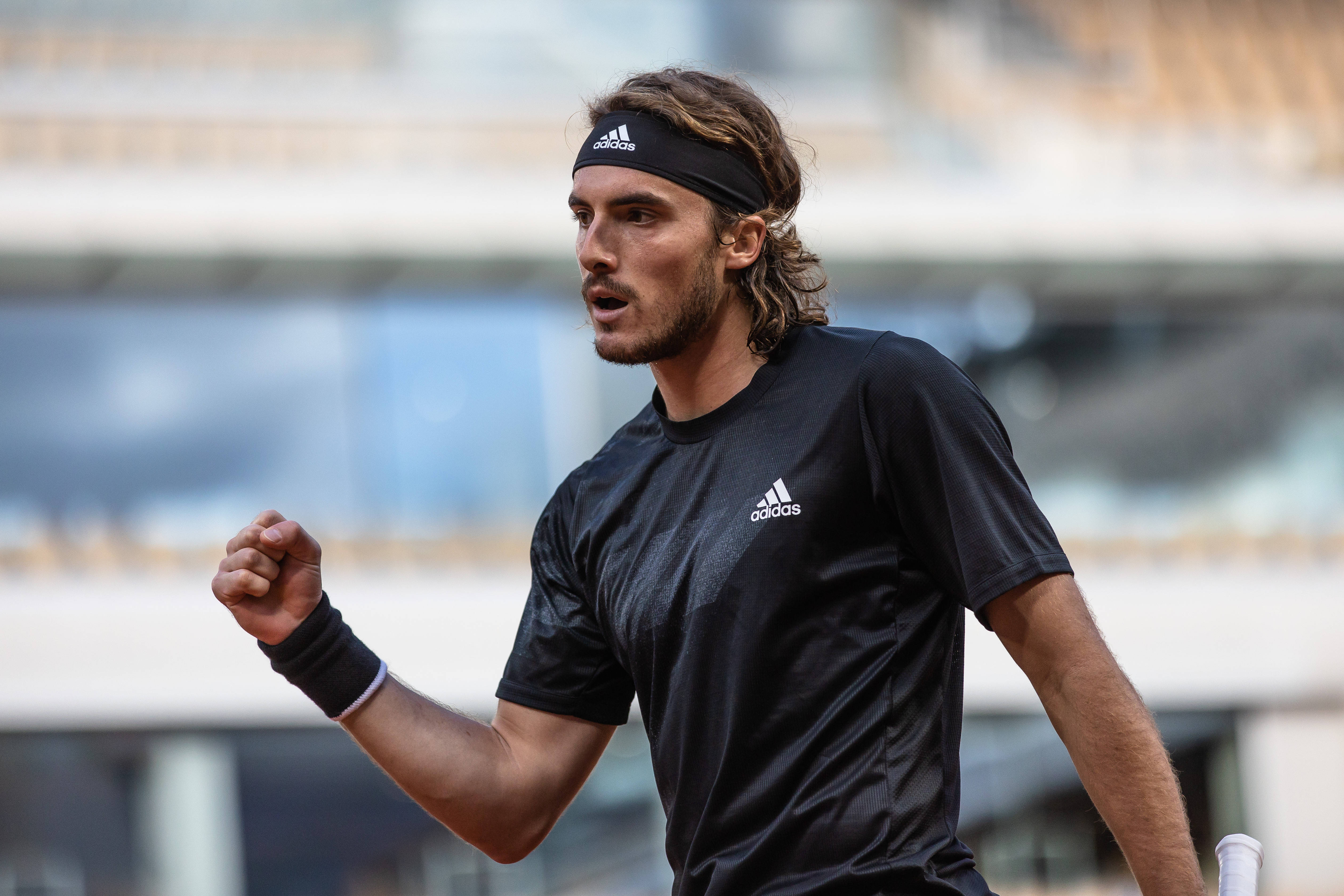 法国网球队强势美国网球队,西西帕斯完成帽子戏法 法国网球队强势美国网球队,西西帕斯完成帽子戏法