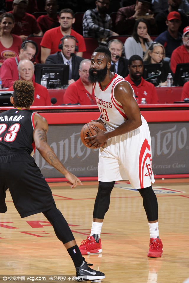 包含弗里戴特砍下四双，开拓者完成大逆转的词条