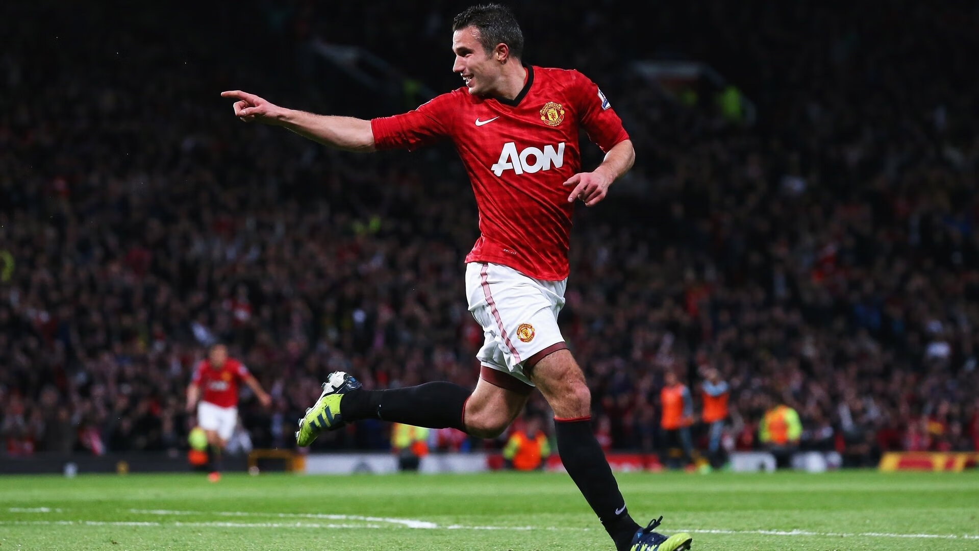 从罗马到曼彻斯特,当爆冷成为常态,布鲁诺如何重新定义接管